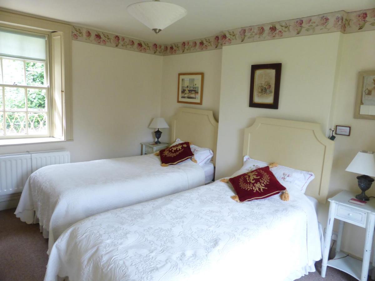 Dolphin House Bed & Breakfast Batheaston Eksteriør bilde
