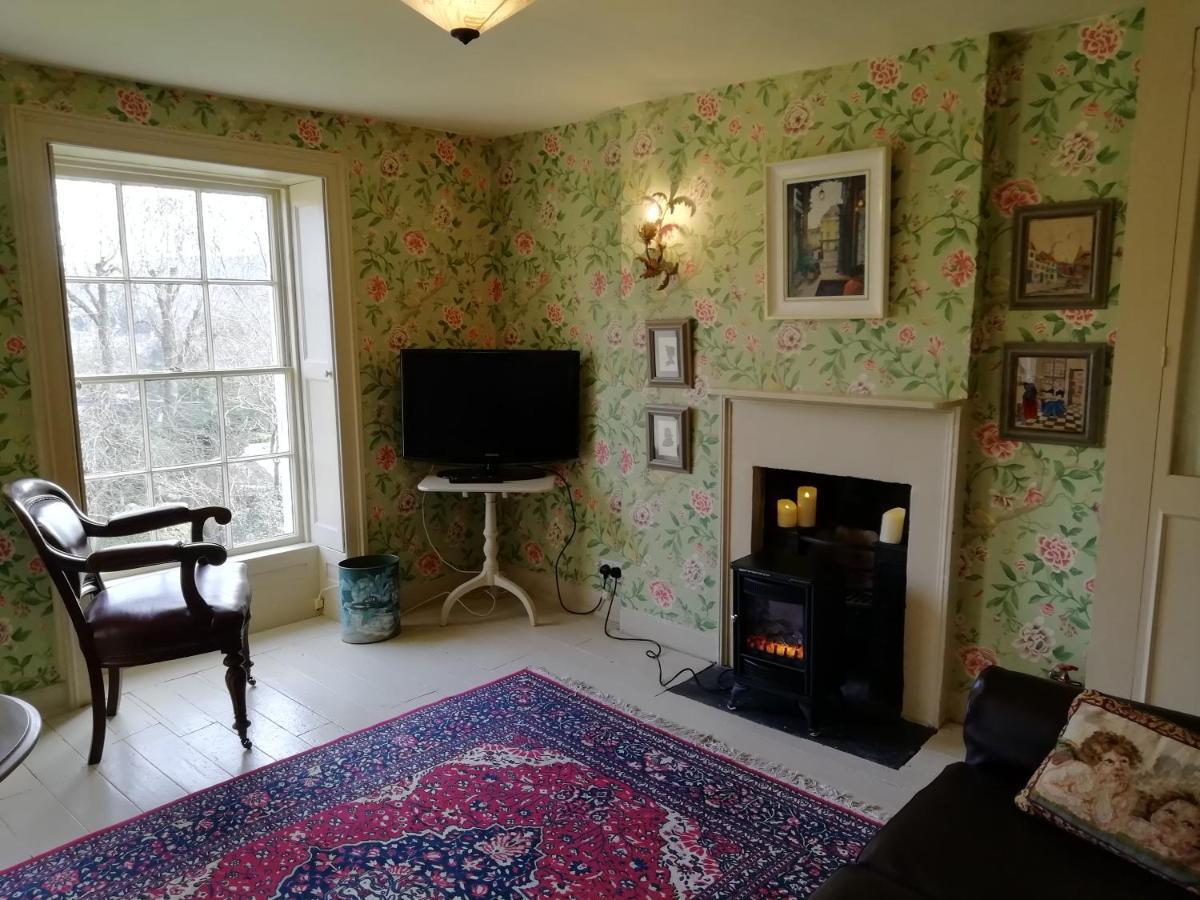 Dolphin House Bed & Breakfast Batheaston Eksteriør bilde